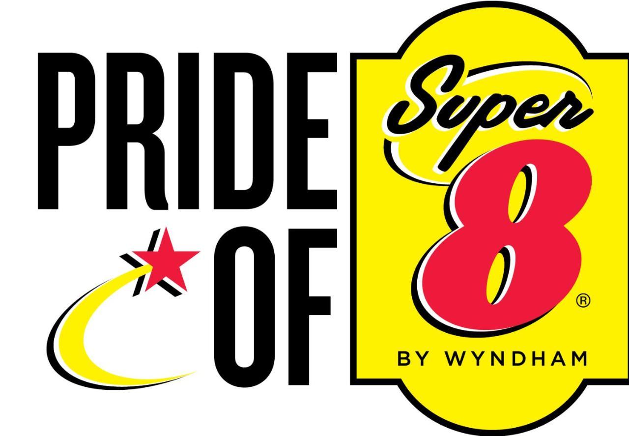 Super 8 By Wyndham Lake City Luaran gambar