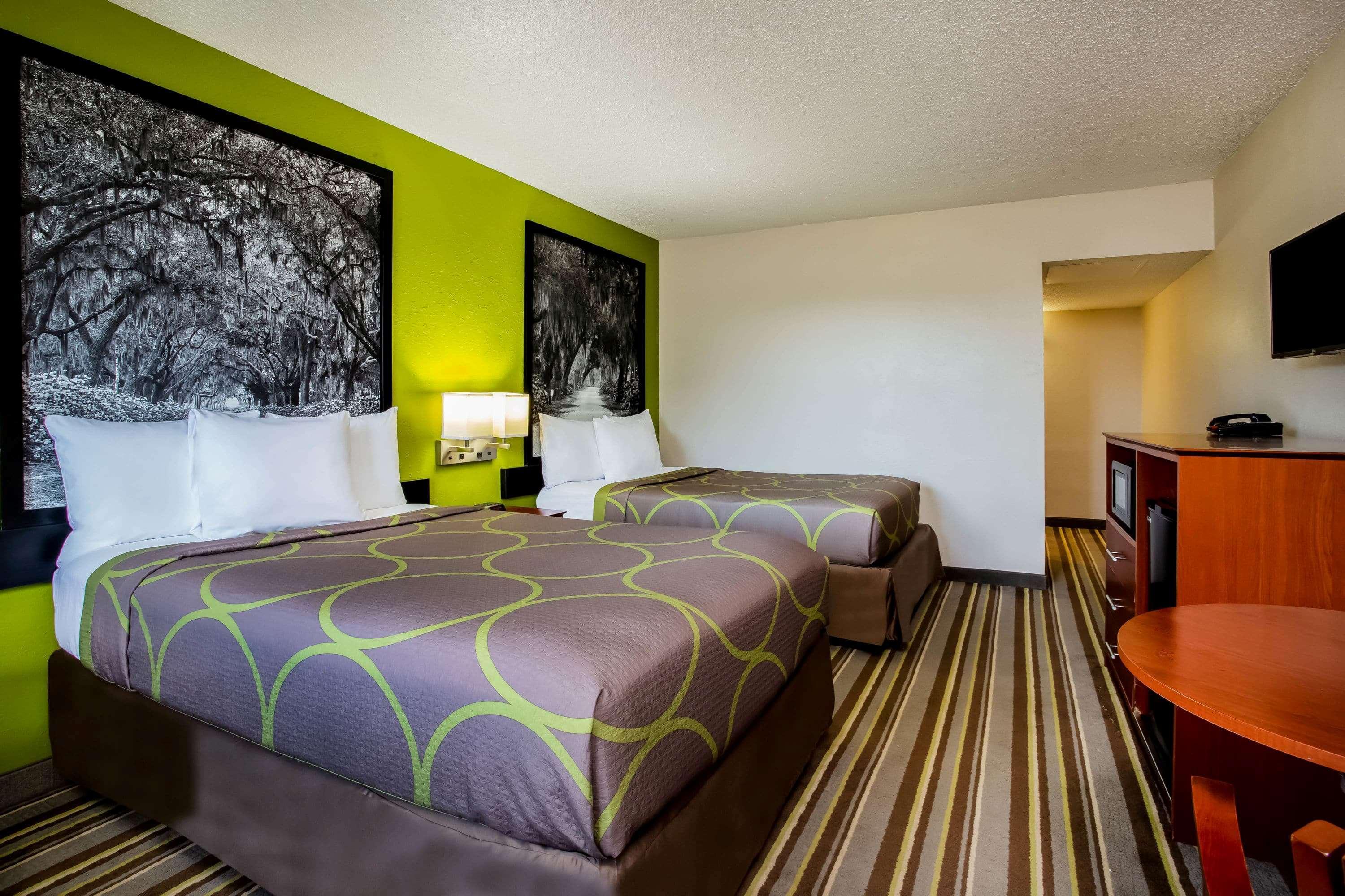 Super 8 By Wyndham Lake City Luaran gambar